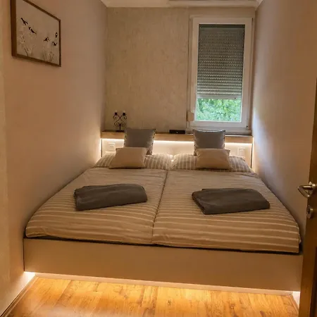 Kacsalak Apartmán *